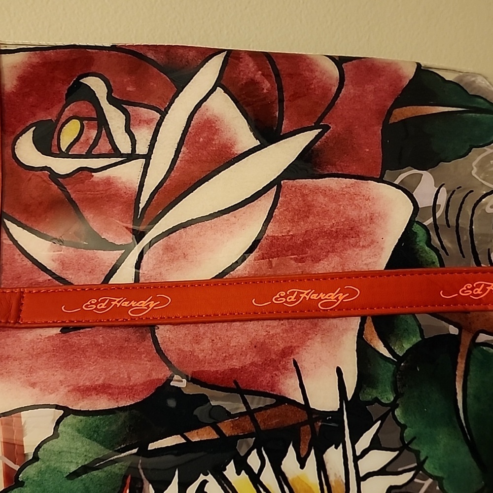 Ed Hardy Red Clear Tote Bag & Pouch NWT $160 MSRP - Picture 3 of 8